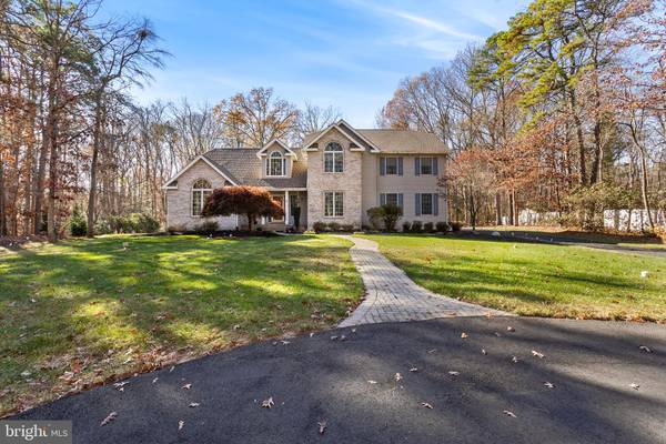 Shamong, NJ 08088,17 SHADOW LAKE LN