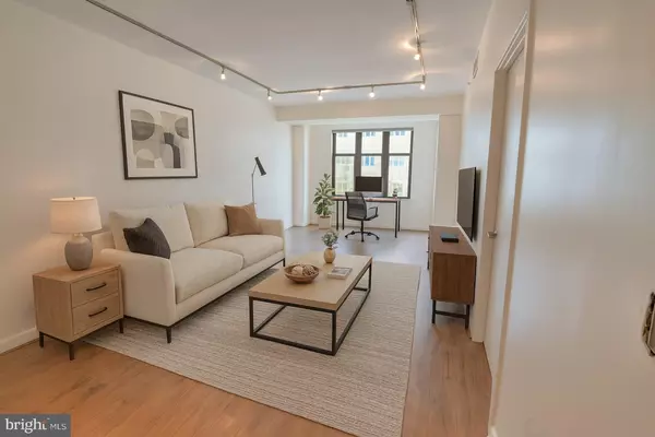 400 MASSACHUSETTS AVE NW #423, Washington, DC 20001