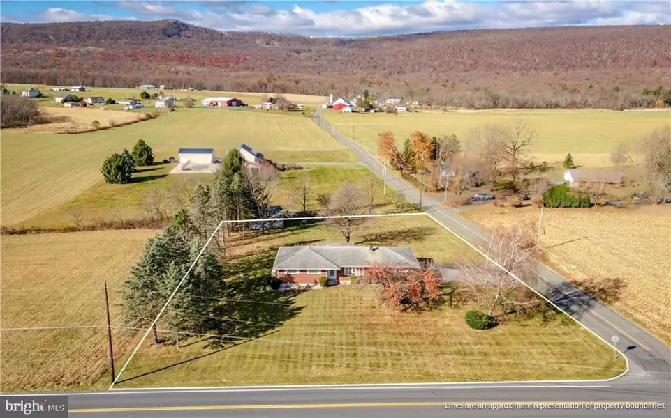 5505 MOUNTAIN RD, Germansville, PA 18053