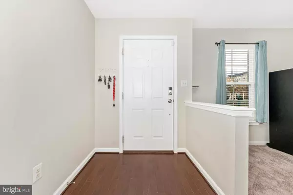 Frederick, MD 21703,6002 FORUM SQ