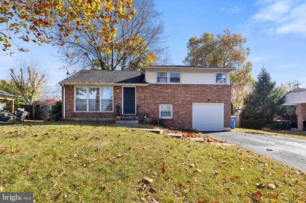 741 HAINES RD, York, PA 17402