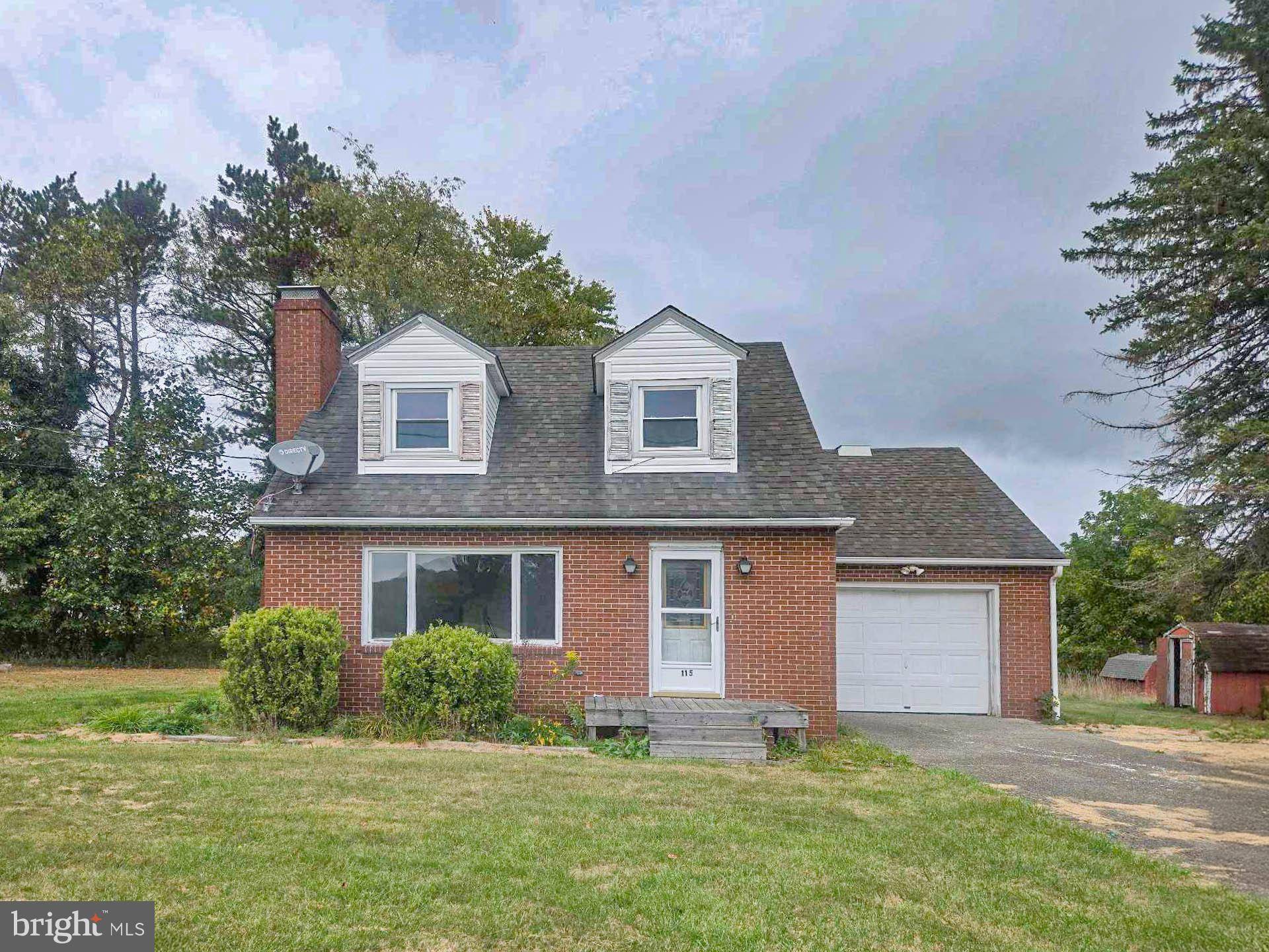 115 MOUNTAIN VIEW RD, Armagh, PA 15920