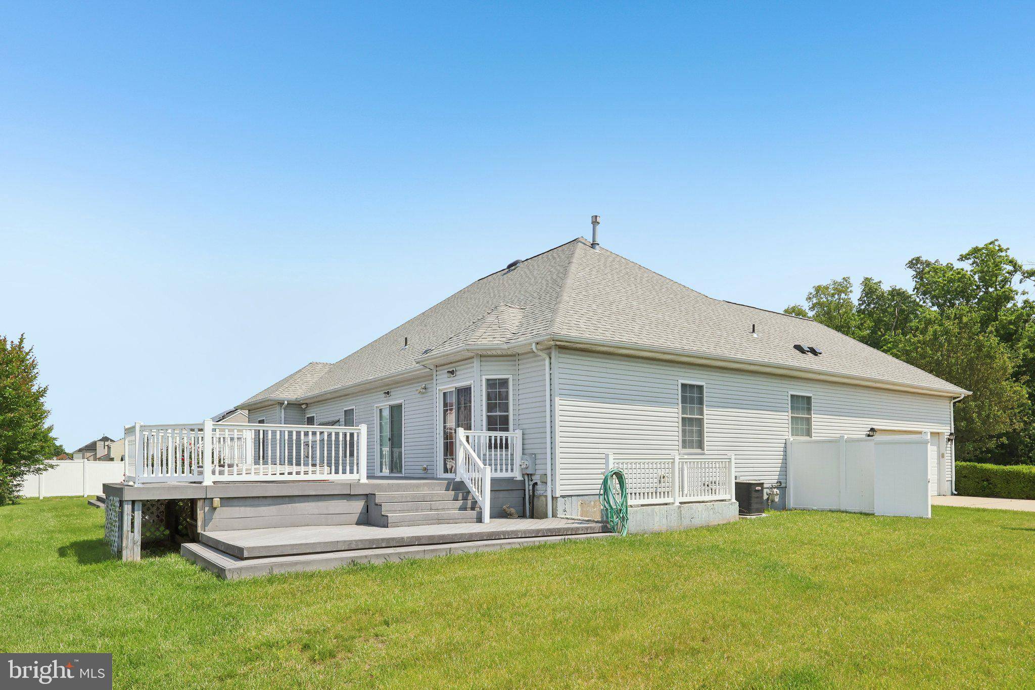 Millville, NJ 08332,416 CAROLINE LN