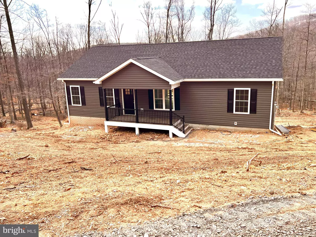 Hedgesville, WV 25427,185 FAWN RUN LANE