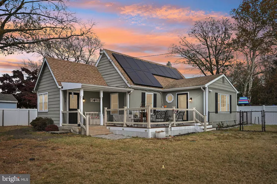 174 ASBURY AVE, West Deptford, NJ 08086