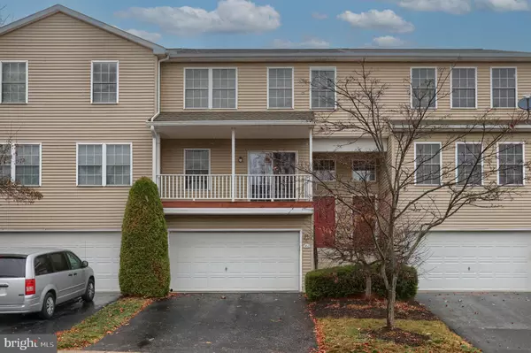 102 WOODSIDE CT, Annville, PA 17003