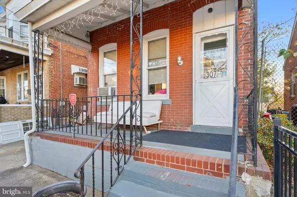 Trenton, NJ 08629,307 COMMONWEALTH AVE