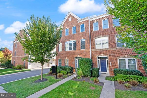 3100 MAGELLAN CT, Herndon, VA 20171