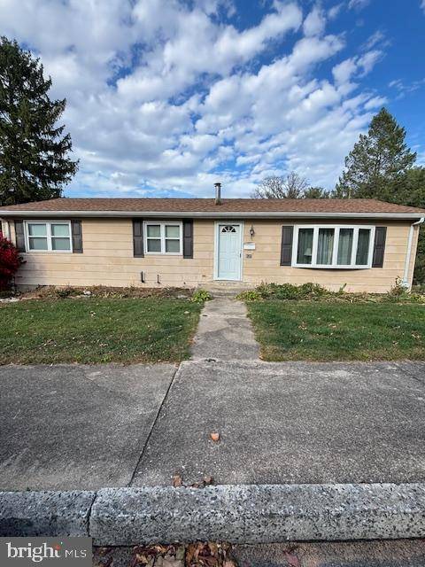 525 E MAPLE ST, Dallastown, PA 17313