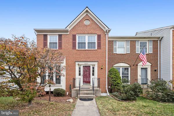 8047 SKY BLUE DR, Alexandria, VA 22315