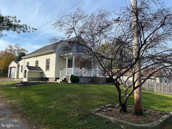 12220 BLUE MOUNTAIN AVE, Waynesboro, PA 17268