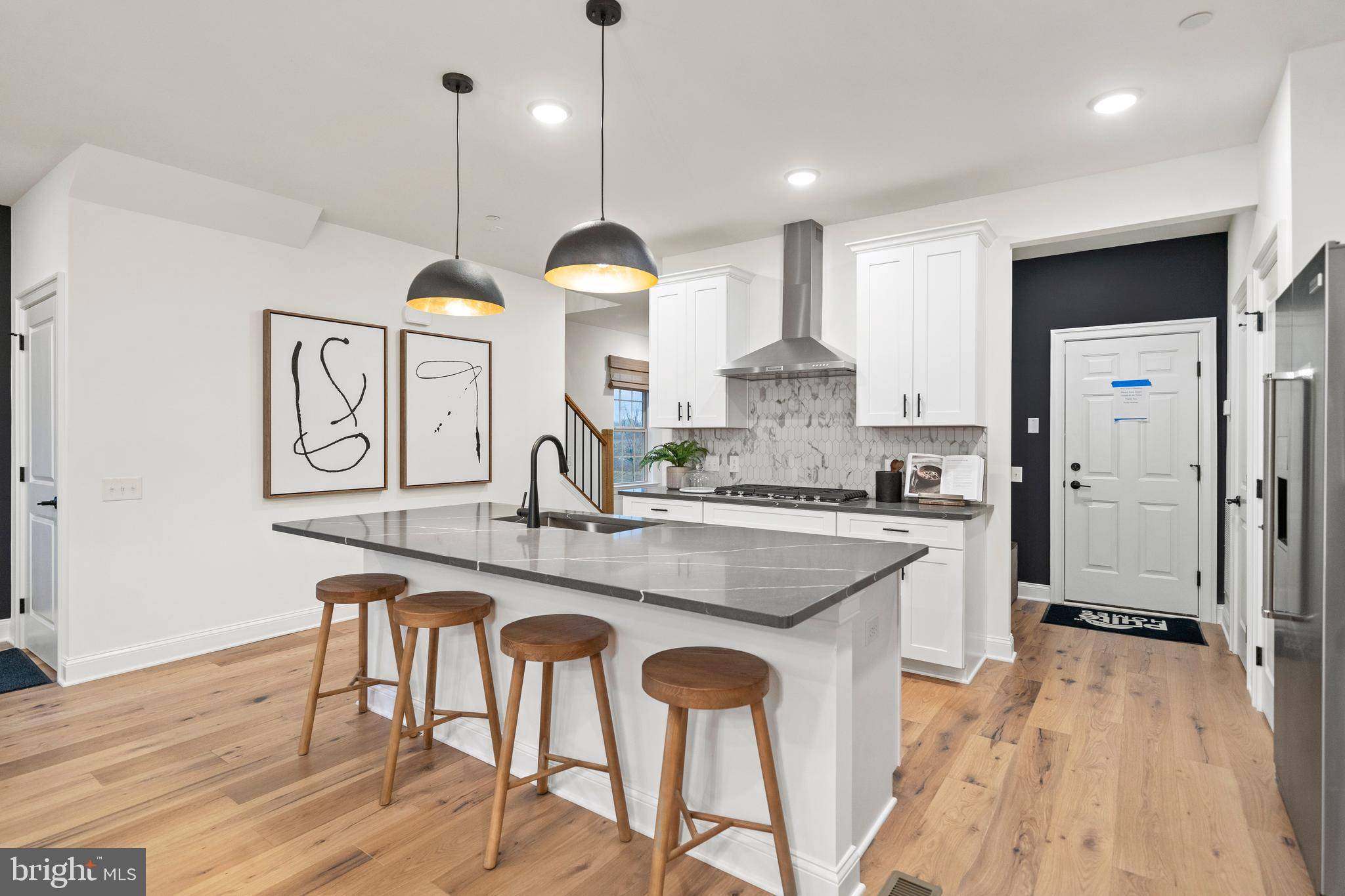 Glen Mills, PA 19342,327 MILTON STAMP DR