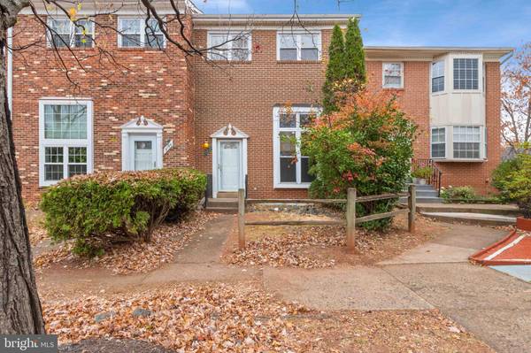 9155 LAURELWOOD CT, Manassas, VA 20110