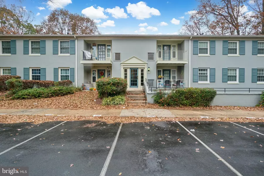 8312 KINGSGATE RD #534 J, Springfield, VA 22152