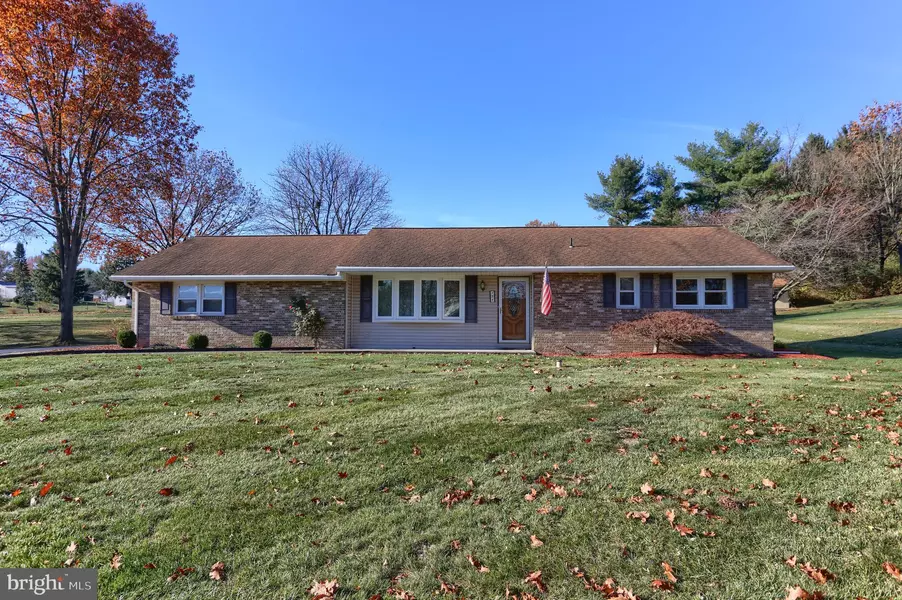 7 VILLA LN, Palmyra, PA 17078