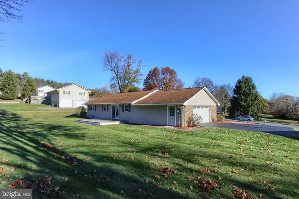 Palmyra, PA 17078,7 VILLA LN