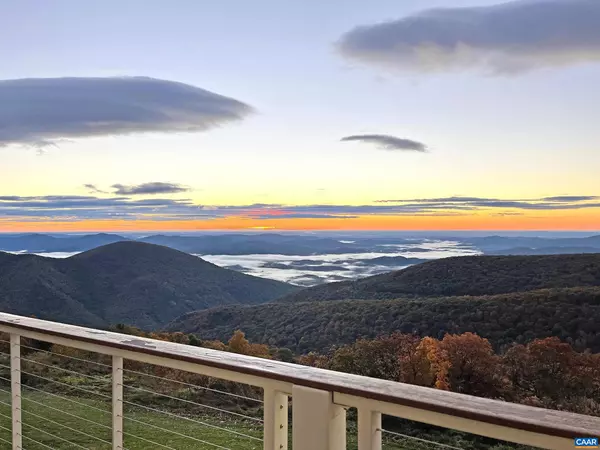 1612 OVERLOOK CONDOS, Wintergreen Resort, VA 22967