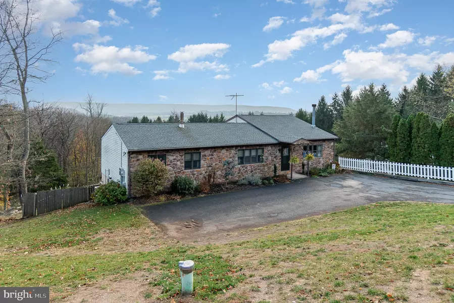 23 SULPHUR SPRINGS RD, Duncannon, PA 17020