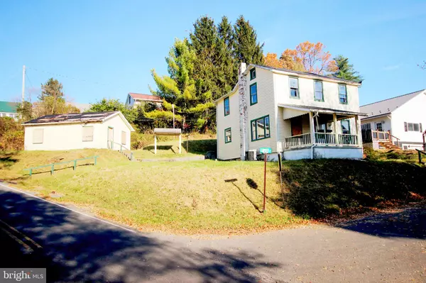 631 FAIRVIEW ST, Bellefonte, PA 16823