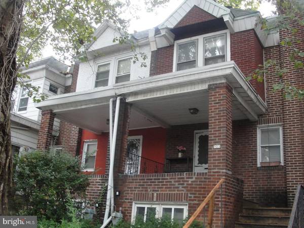 323 HUNTLEY RD,  Upper Darby,  PA 19082