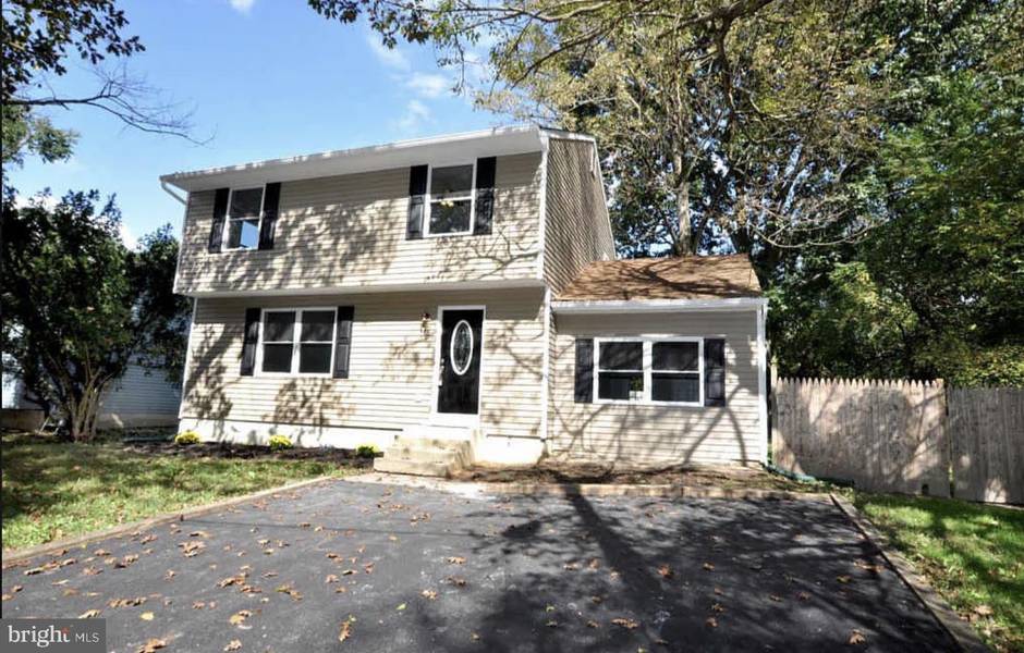 15 HIDDEN DR, Lindenwold, NJ 08021