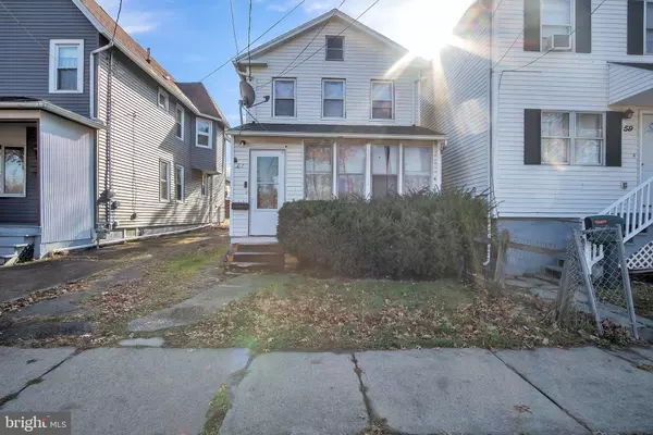 61 BOWMAN ST, Wilkes Barre, PA 18702