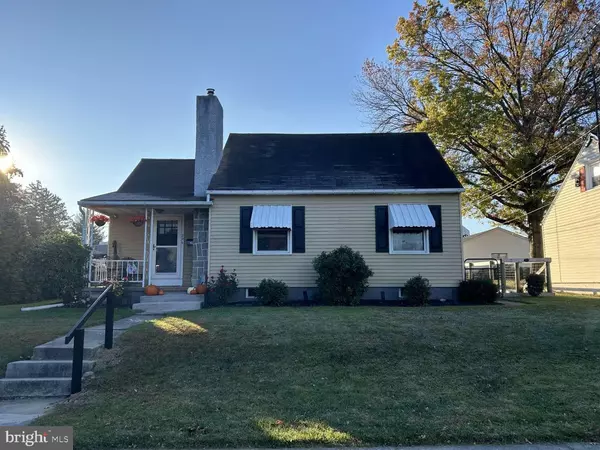 226 W VINE ST,  Fleetwood,  PA 19522