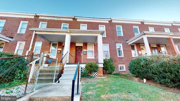 3325 RAVENWOOD AVE, Baltimore, MD 21213