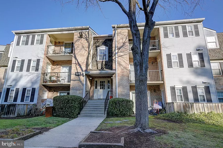 8203 WHISPERING OAKS WAY #303, Gaithersburg, MD 20879