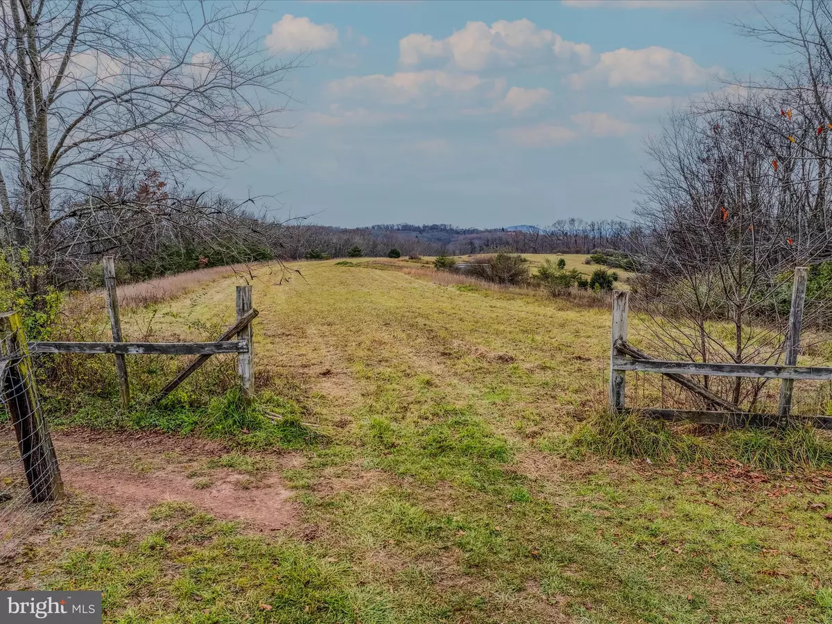 Berkeley Springs, WV 25411,FOREVER VIEW LN