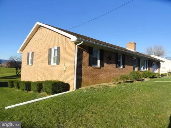 Chambersburg, PA 17202,1423 BRECHBILL ROAD #6