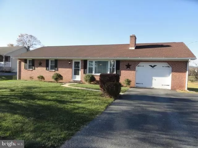 Chambersburg, PA 17202,1423 BRECHBILL ROAD #6