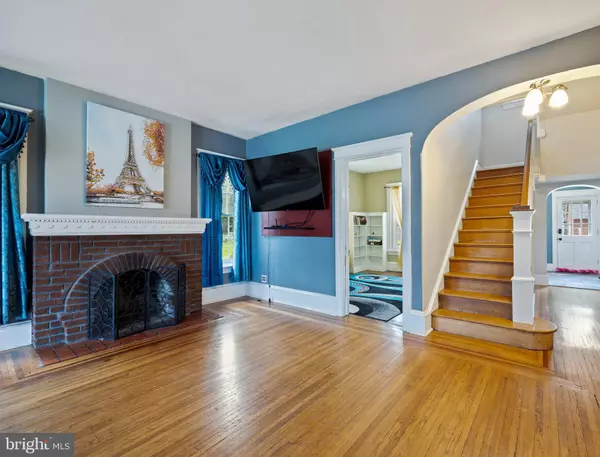 Jeffersonville, PA 19403,12 CENTRE AVE