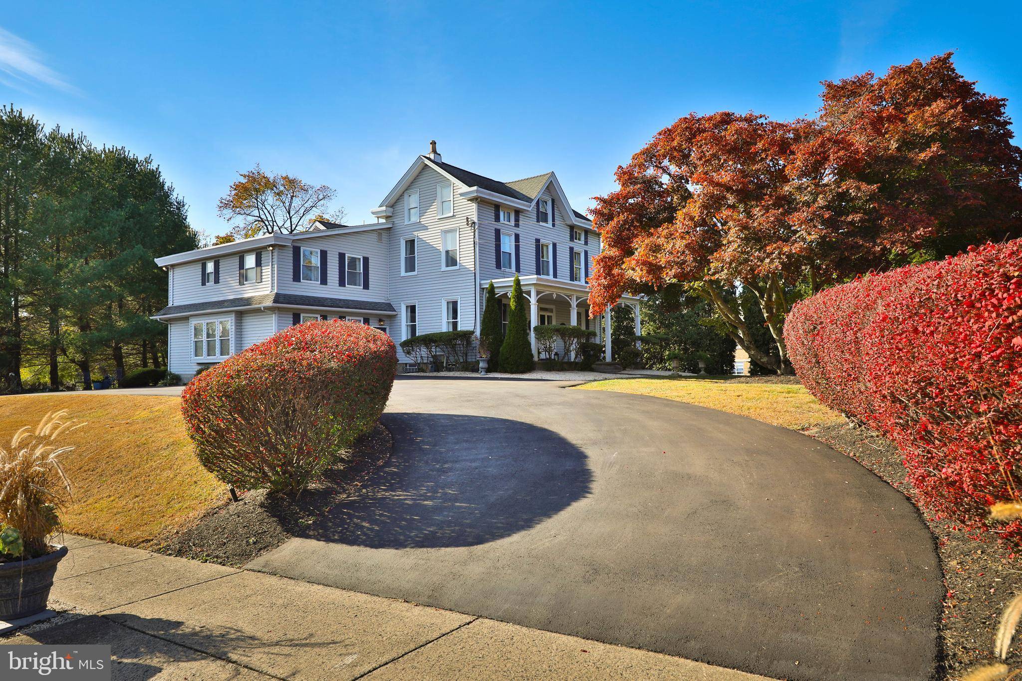 Huntingdon Valley, PA 19006,2150 SAINT ALBERTS CIR