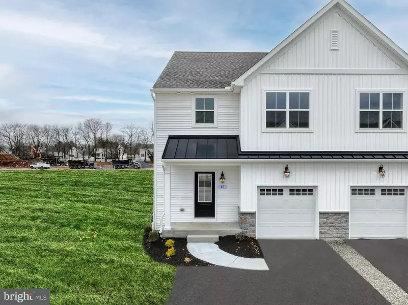 15 TILGHMAN TRL, Mechanicsburg, PA 17050