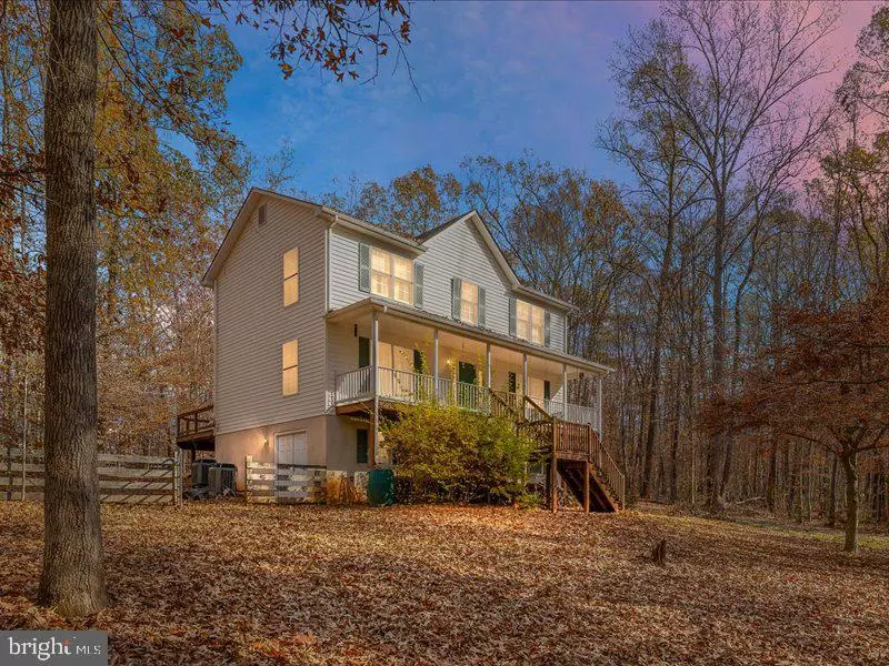 Barboursville, VA 22923,301 GREENWOOD FARMS CT