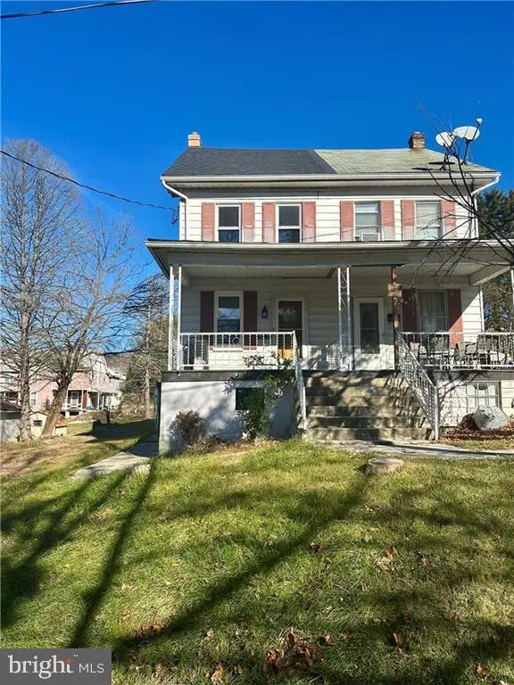 52 W 4TH ST, Jim Thorpe, PA 18229