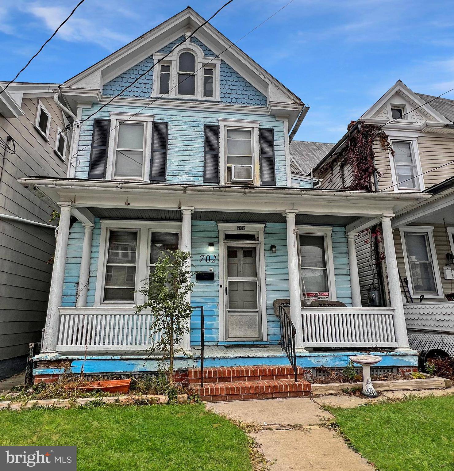 702 W KING ST, Martinsburg, WV 25401