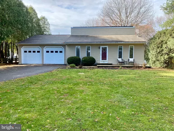 74 OLD STONEHOUSE RD S, Carlisle, PA 17015