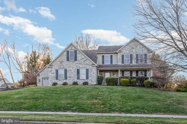 4208 BRITAIN DR, York, PA 17402