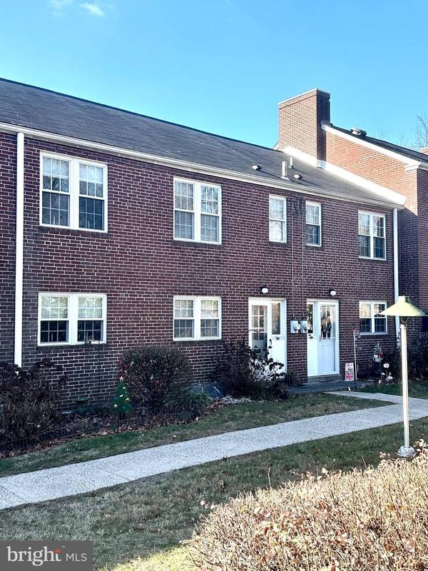 Pottstown, PA 19464,200 MAPLEWOOD DR #CONDO 7-C