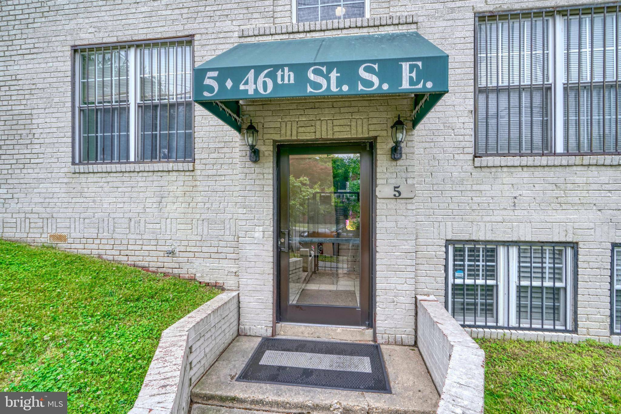 5 46TH ST SE #6, Washington, DC 20019