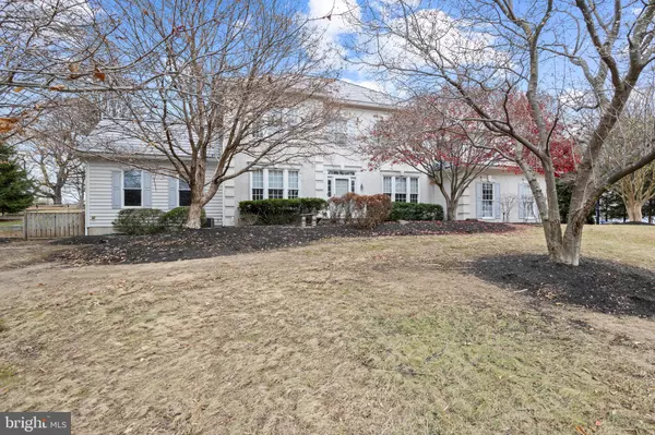 Glen Mills, PA 19342,16 MAPLE LN