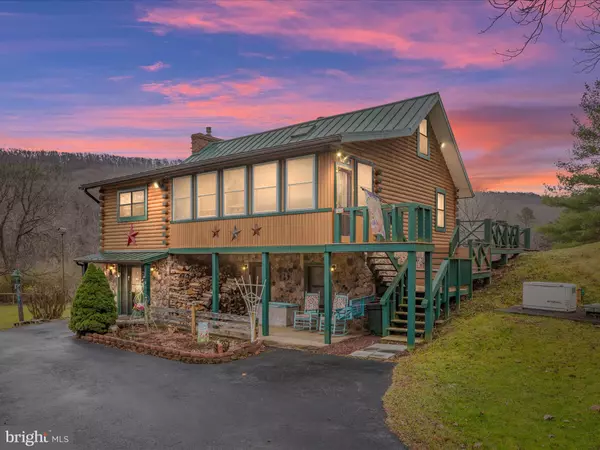 4278 MILL GAP RD, Lost City, WV 26810