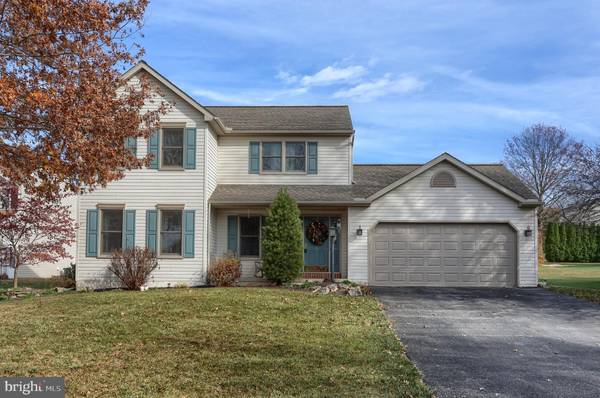 4 N CATERPILLAR CT, Myerstown, PA 17067