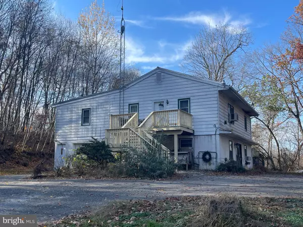 334 CEDAR HILL RD, Peach Bottom, PA 17563