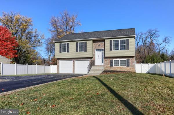 1675 TURNPIKE RD, Elizabethtown, PA 17022