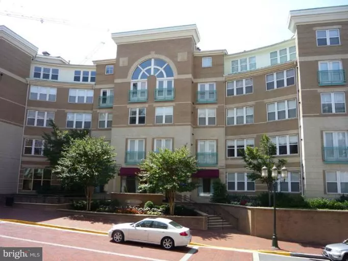 Reston, VA 20190,12001 MARKET ST #349