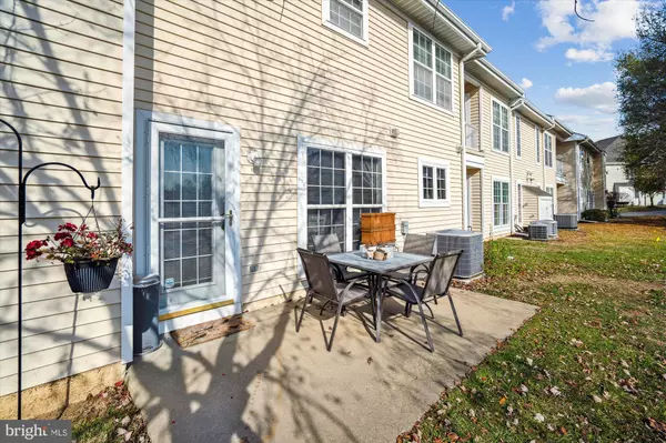 Columbia, MD 21045,6254 WILD SWAN WAY #104