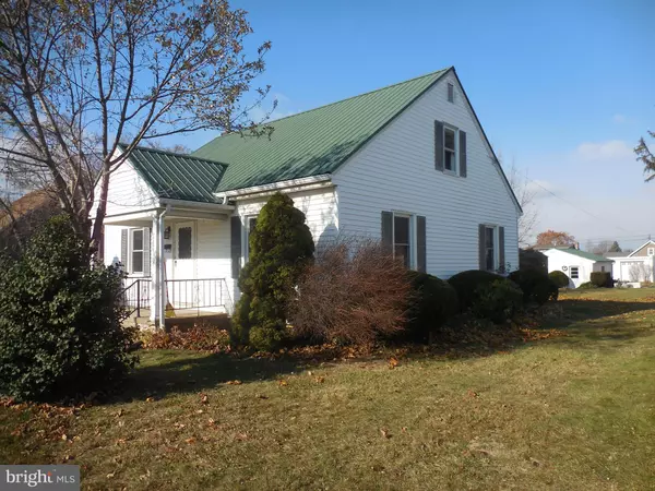 Palmyra, PA 17078,217 W WALNUT ST